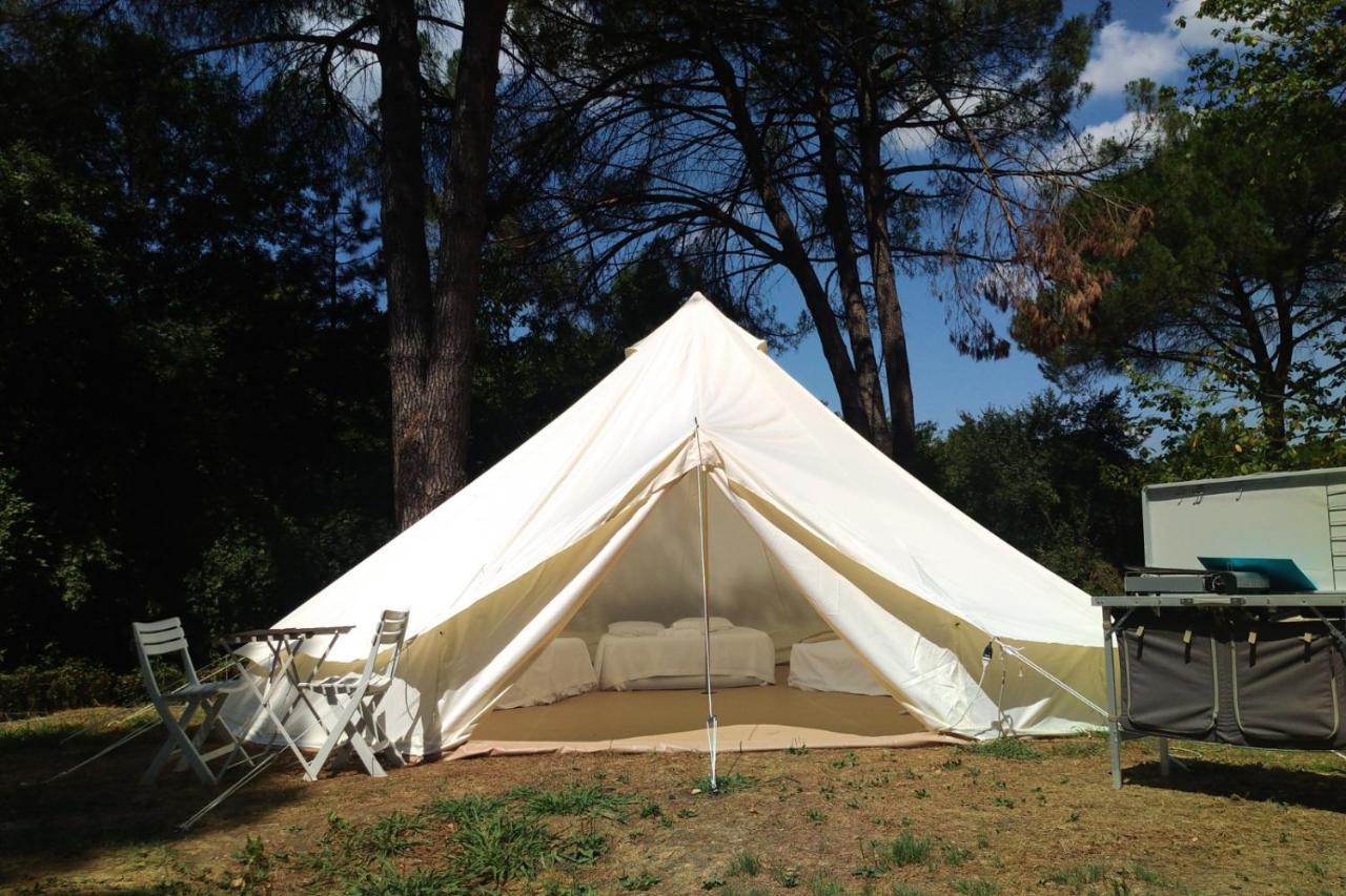 Toscana Holiday Village Montopoli in Val dʼArno Esterno foto