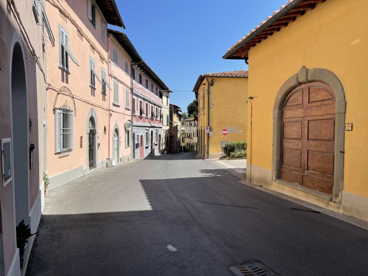 Toscana Holiday Village Montopoli in Val dʼArno Esterno foto