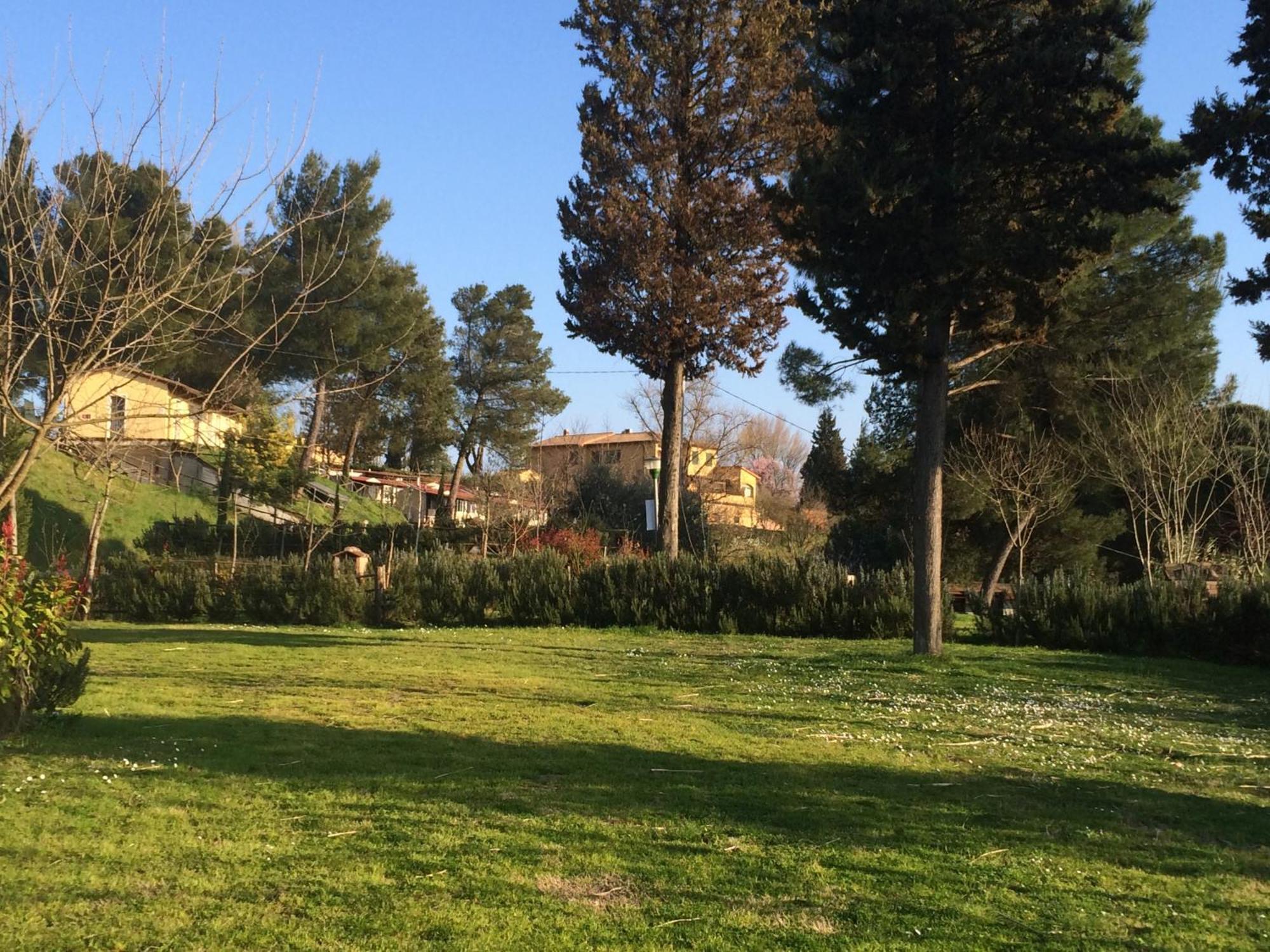 Toscana Holiday Village Montopoli in Val dʼArno Esterno foto