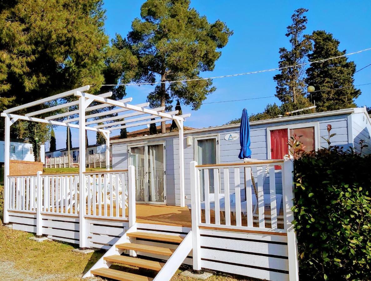 Toscana Holiday Village Montopoli in Val dʼArno Esterno foto